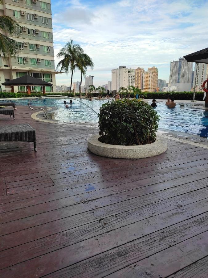 The Beacon Makati Aparthotel Manila Exterior photo